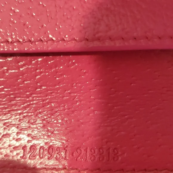 Gucci Wallet - Picture 3 of 14